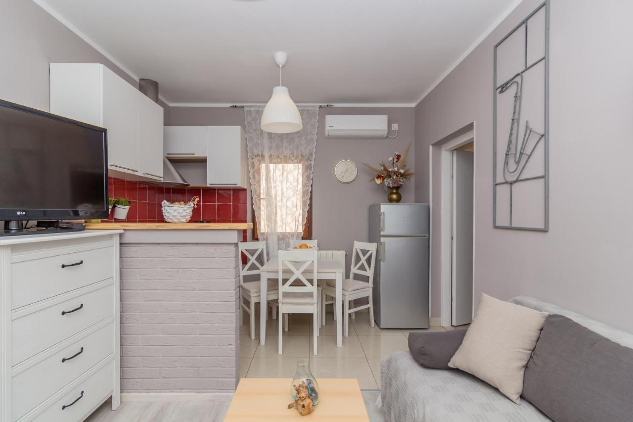 Apartment Box Пореч Экстерьер фото
